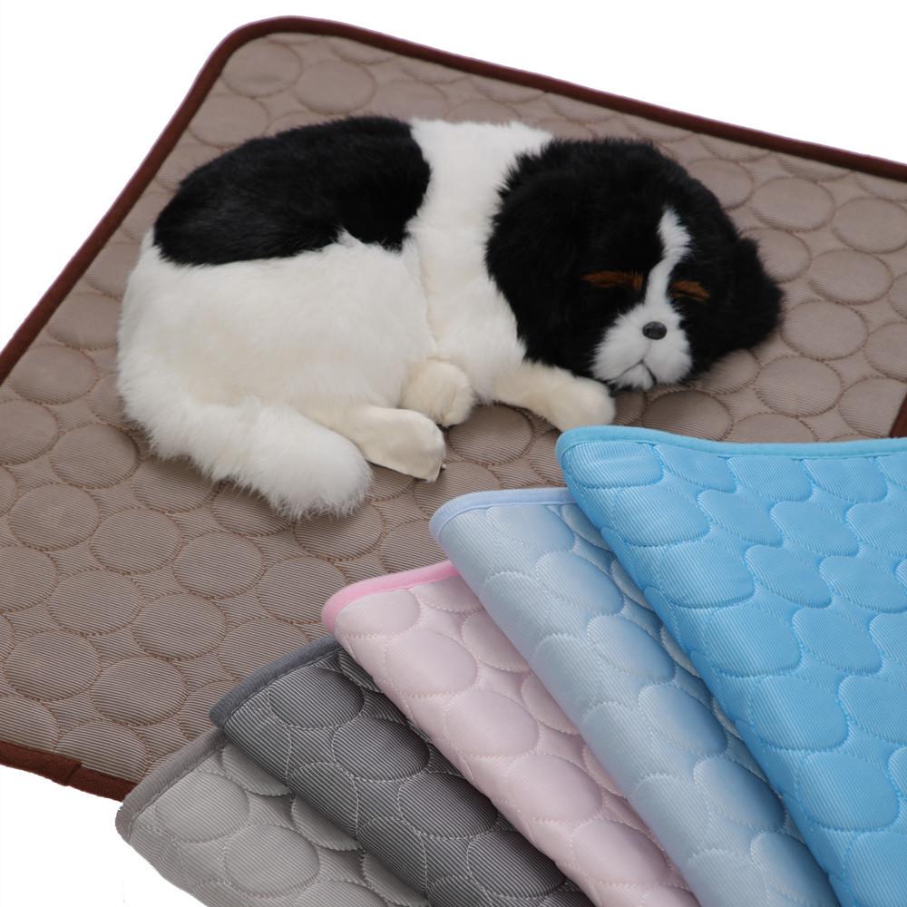 Cooling Mat, Pet Cooling Pad for Dogs Cats Breathable Ice Silk Self Cooling Pet Bed Washable Comfort Pad Blanket Sleep Mat