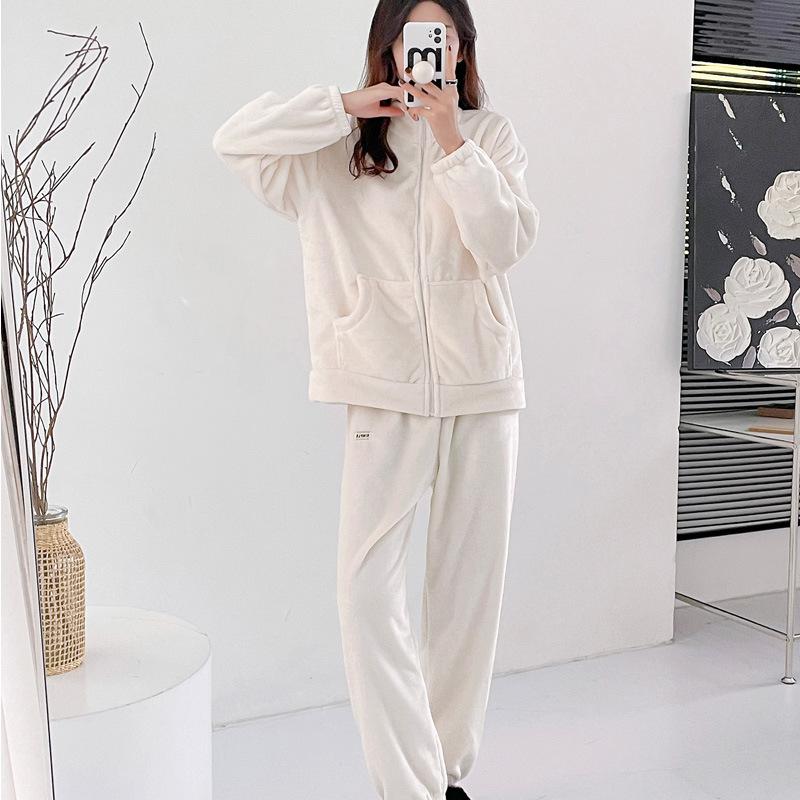 Two Piece Pajamas Coral Fleece Home Wear For Autumn & Winter