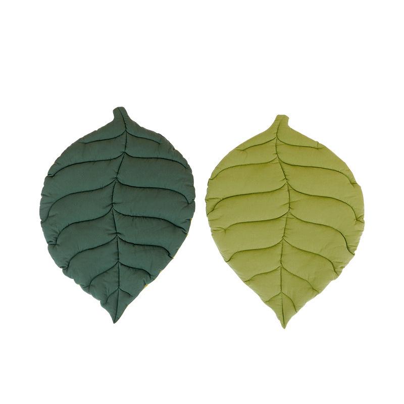 Four Seasons Leaf Cat Mat for Sleeping Pet Sleeping Mat for Dogs Bite Resistant Cat Cage Mat