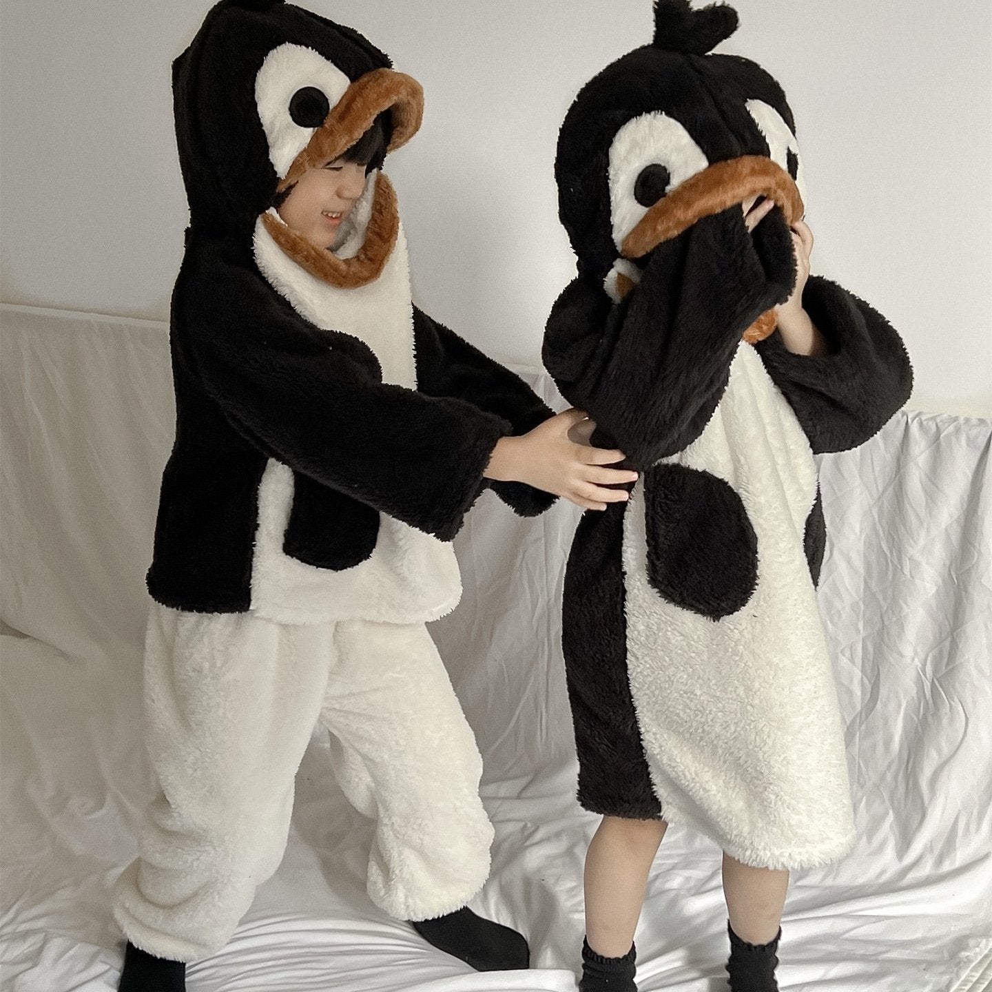 Winter Thickened Pajamas Two-piece Set Cartoon Penguin Shape Double-sided Flannel Home Clothes