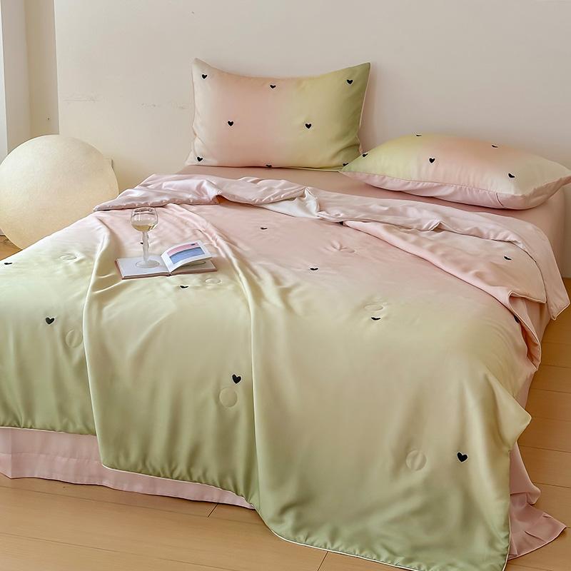 Gradient color tencel summer cool comforter air conditioning quilt girl heart peach heart washable machine washable cool feeling