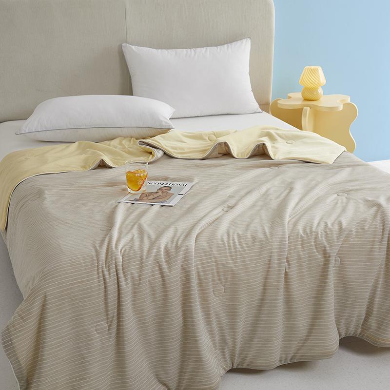 Summer ice Silk Cool Quilt Double Cool Summer Quilt Washable air-Conditioned Quilt is Suitable for Family beds