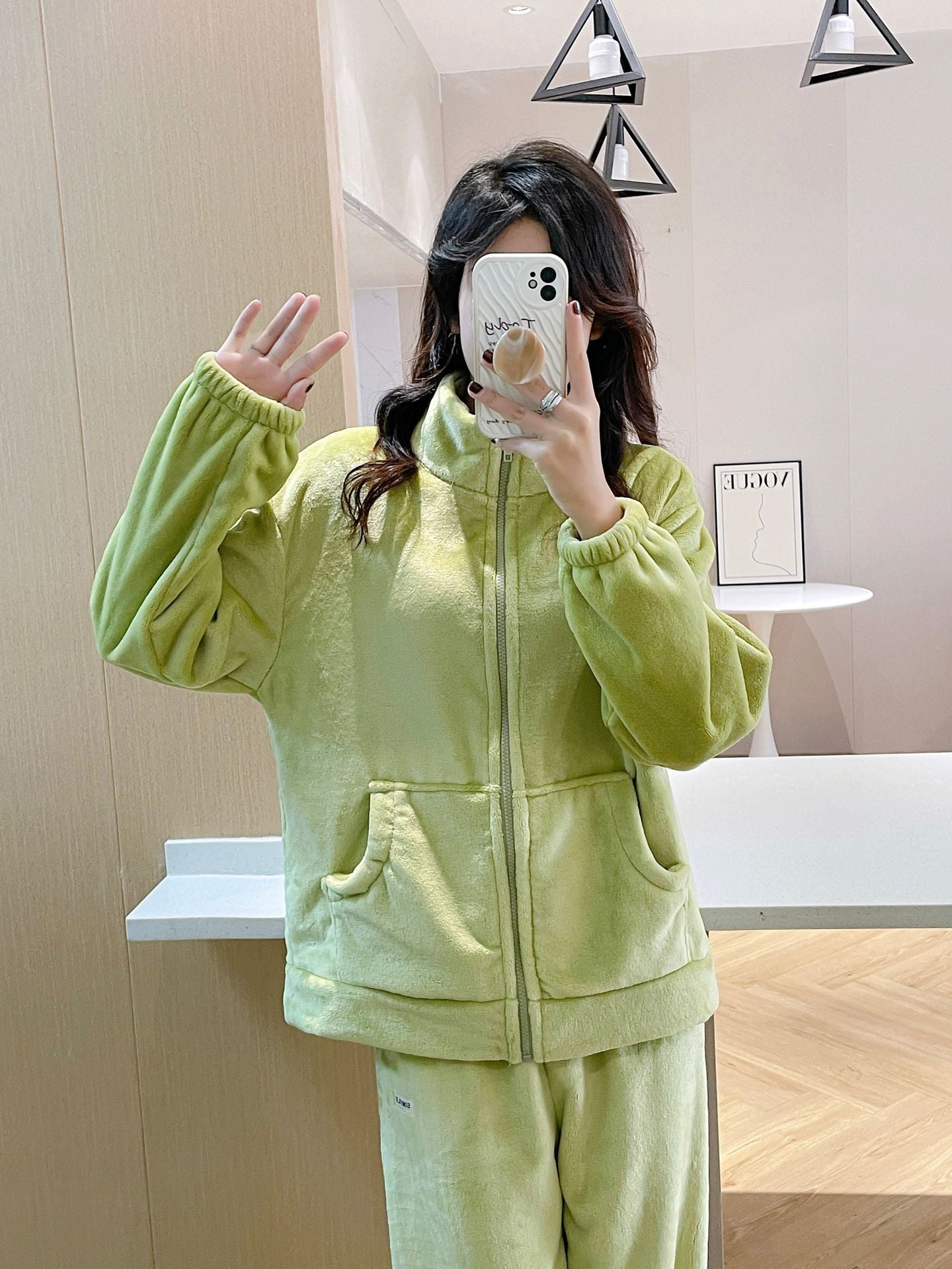 Two Piece Pajamas Coral Fleece Home Wear For Autumn & Winter